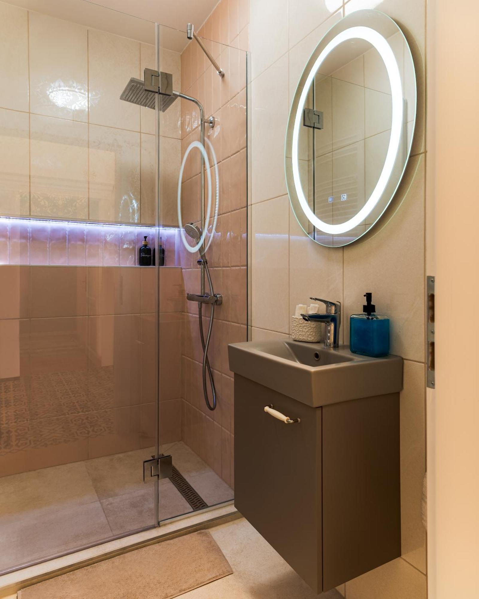 Appartement Broadway Street With 3 Bedrooms & 2 Bathrooms Boedapest