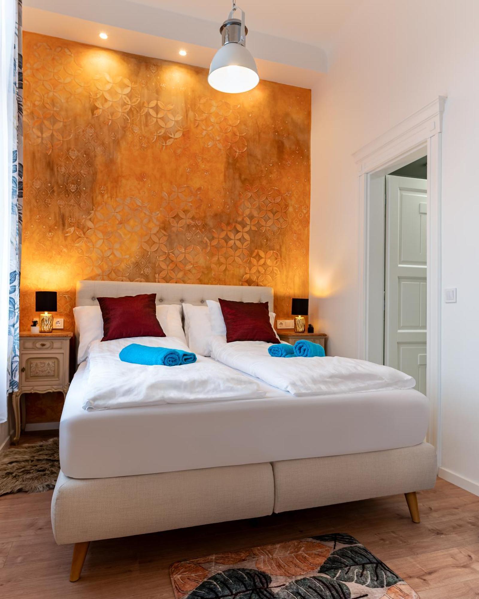Broadway Street With 3 Bedrooms & 2 Bathrooms Appartement
