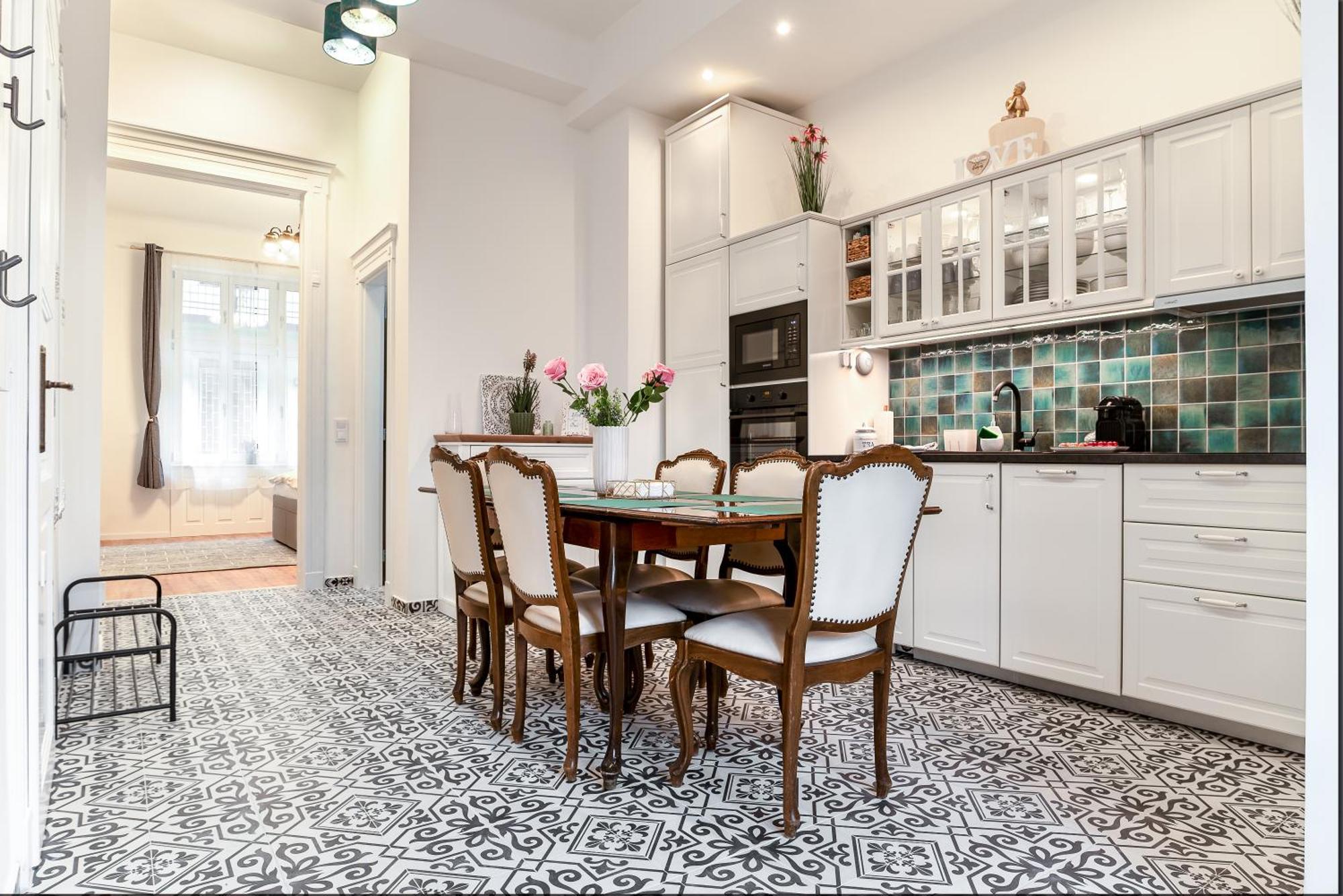 Broadway Street With 3 Bedrooms & 2 Bathrooms Appartement Boedapest